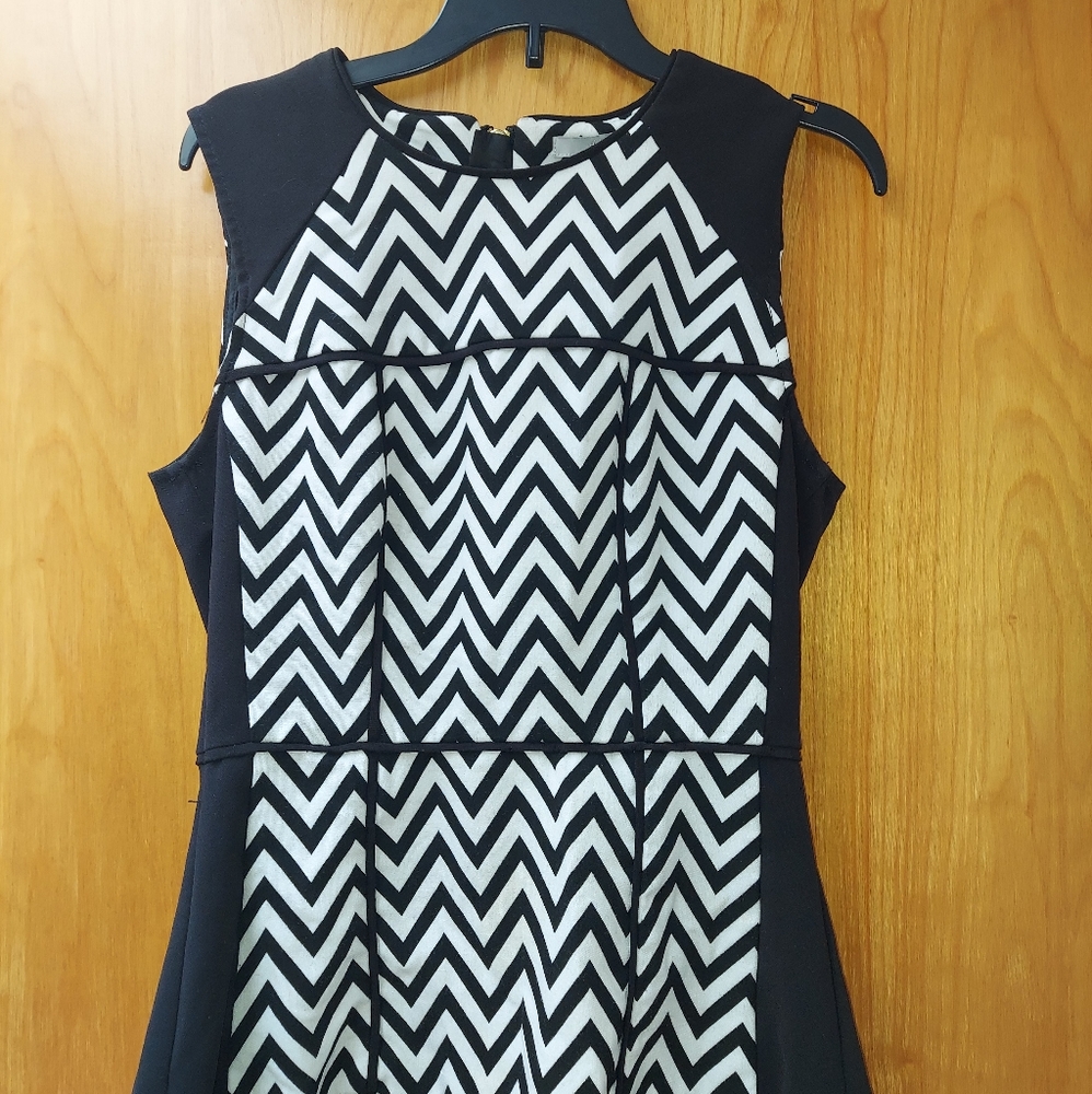 Sleeveless H&M shirt